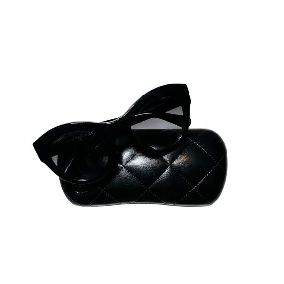 Chanel 5371 Black CC Logo Acetate Butterfly Cat Eye Sunglasses - Picture 8 of 9